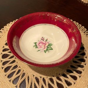 Homer Laughlin bowl  very nice gold ring is intact